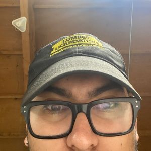 Meet your Posher, Moises